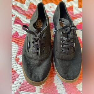 Black Vans, women’s 9.5